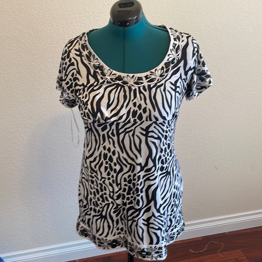 INC black and white bejeweled tunic